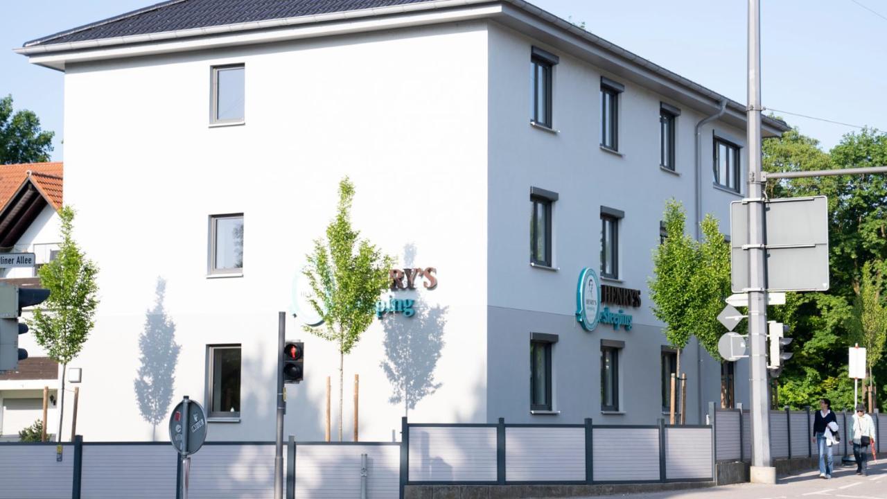 Henrys Sleeping Am Augsburger Eiskanal エクステリア 写真